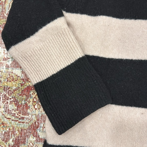 & Other Stories Relaxed Striped Knit Sweater size S like new! - Picture 3 of 3